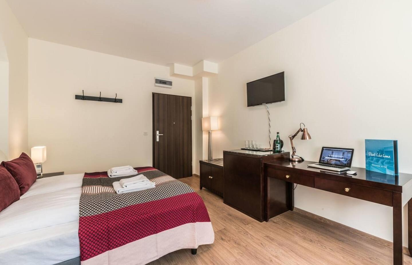 Rent Like Home - Elizy Orzeszkowej 6 Poznan Bagian luar foto