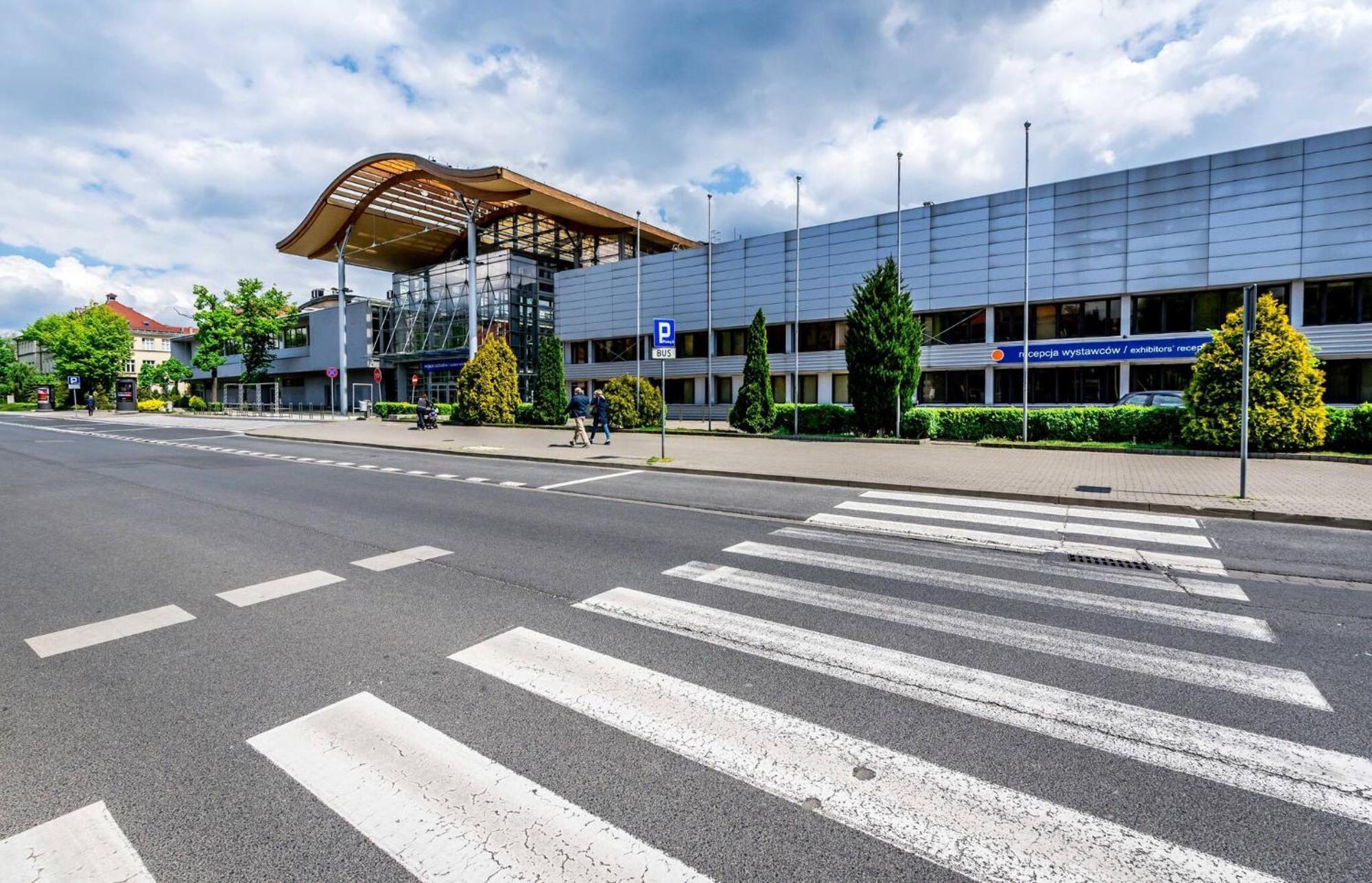 Rent Like Home - Elizy Orzeszkowej 6 Poznan Bagian luar foto